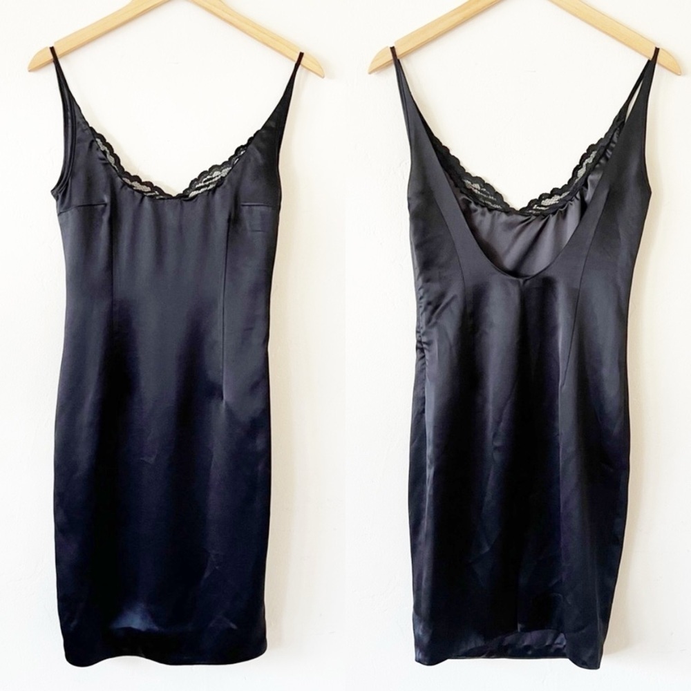 Retrofête Mini Dress Black